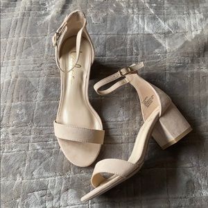 Lulu’s Harper Suede Low Block Heels